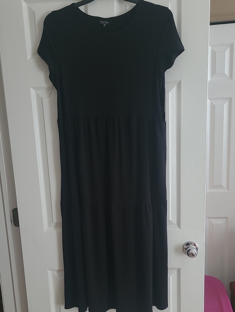 Nicole Miller NY Casual Black Tiered Maxi Dress - Short Sleeve